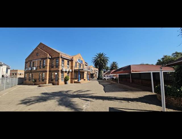BUSINESS FOR SALE IN HALFWAY HOUSE